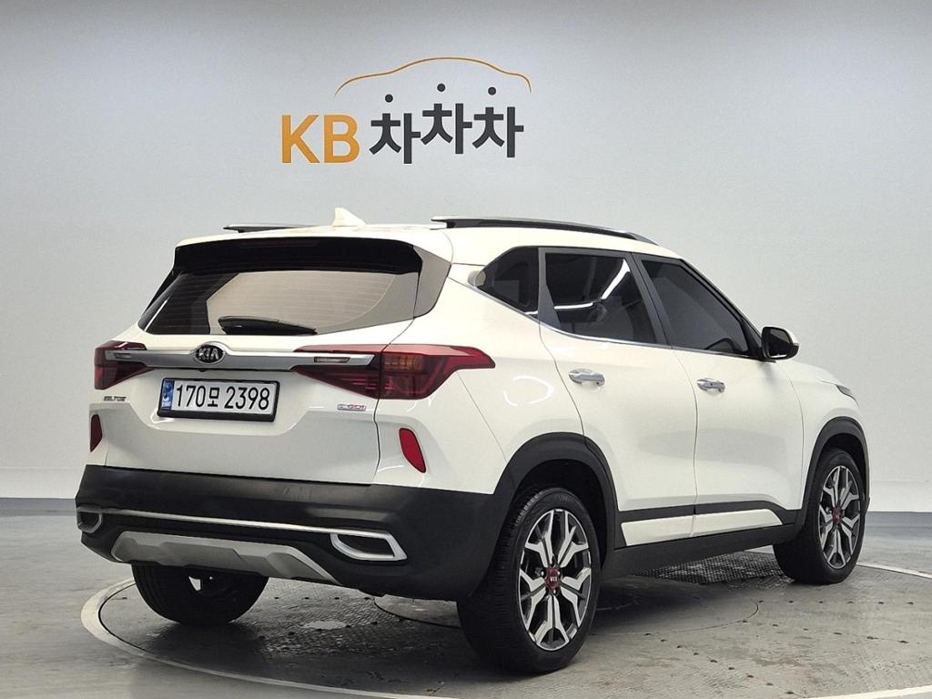 2021 KIA SELTOS 