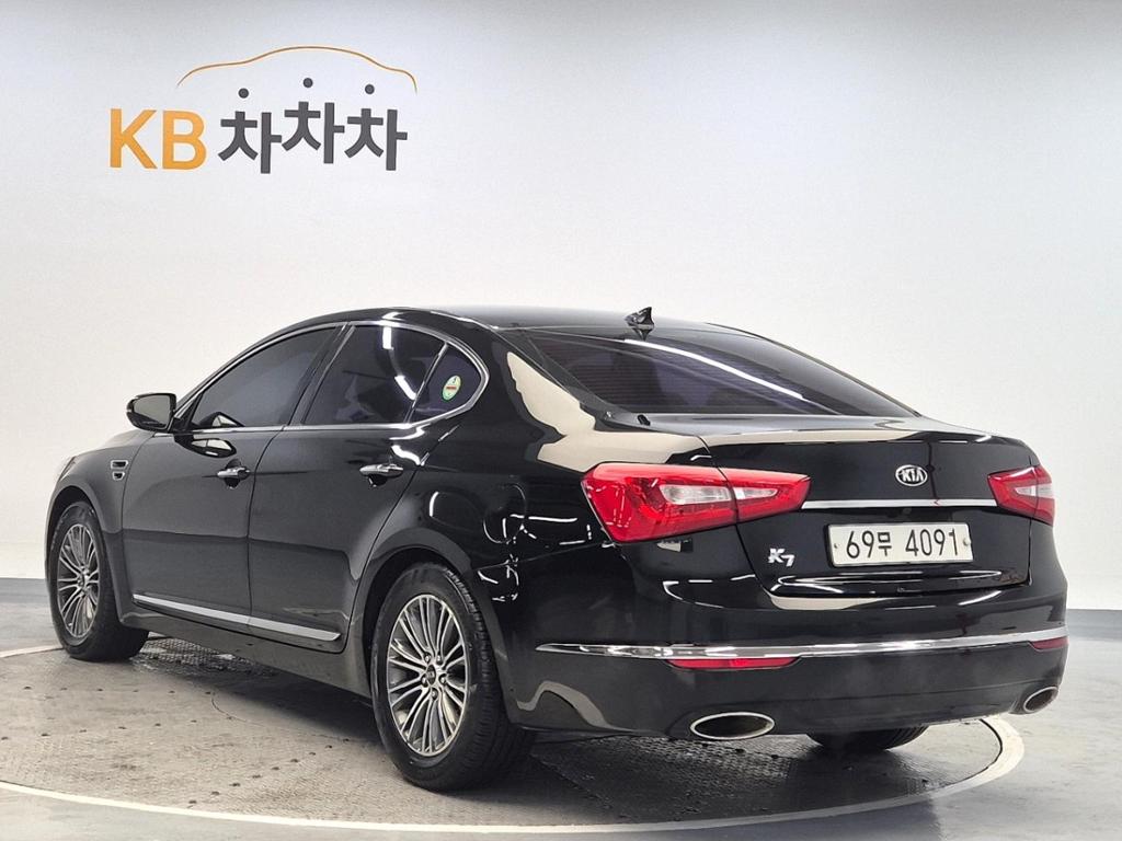 2015 KIA THE NEW K7 