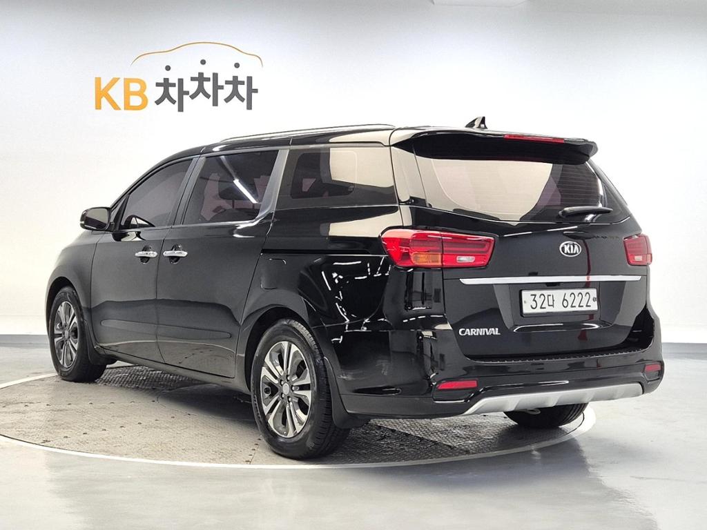 2019 KIA THE NEW CARNIVAL 
