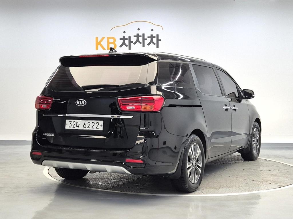 2019 KIA THE NEW CARNIVAL 