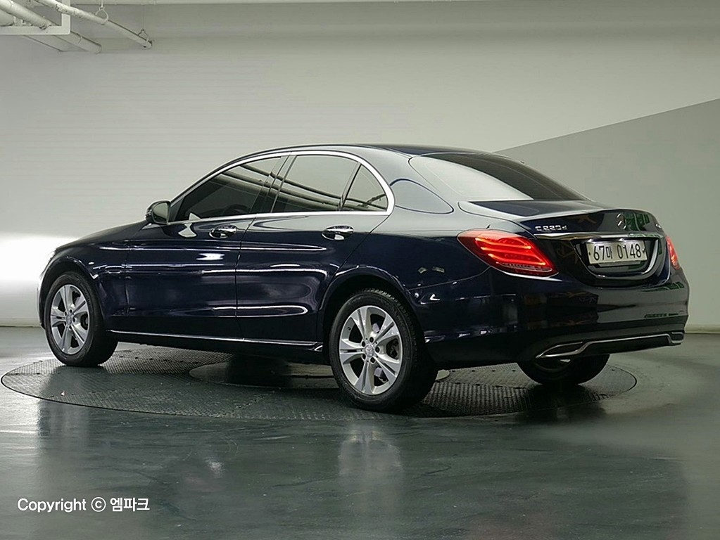 2016 BENZ C CLASS (4Gen) 