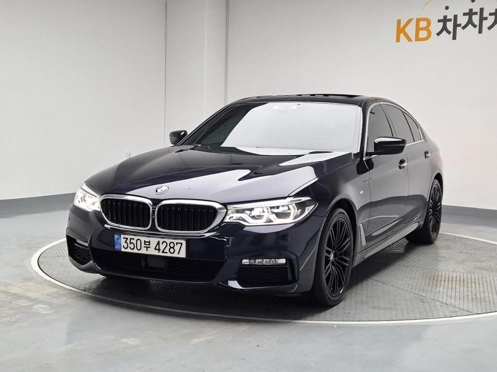2018 BMW 5 SERIES (7Gen) 