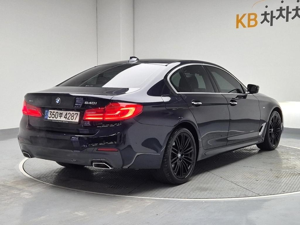 2018 BMW 5 SERIES (7Gen) 