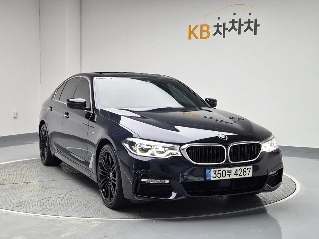 2018 BMW 5 SERIES (7Gen) 