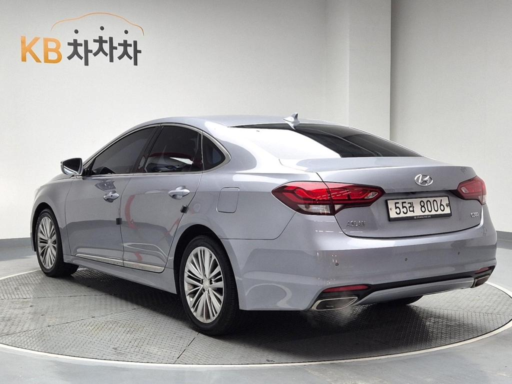 2015 HYUNDAI ASLAN 
