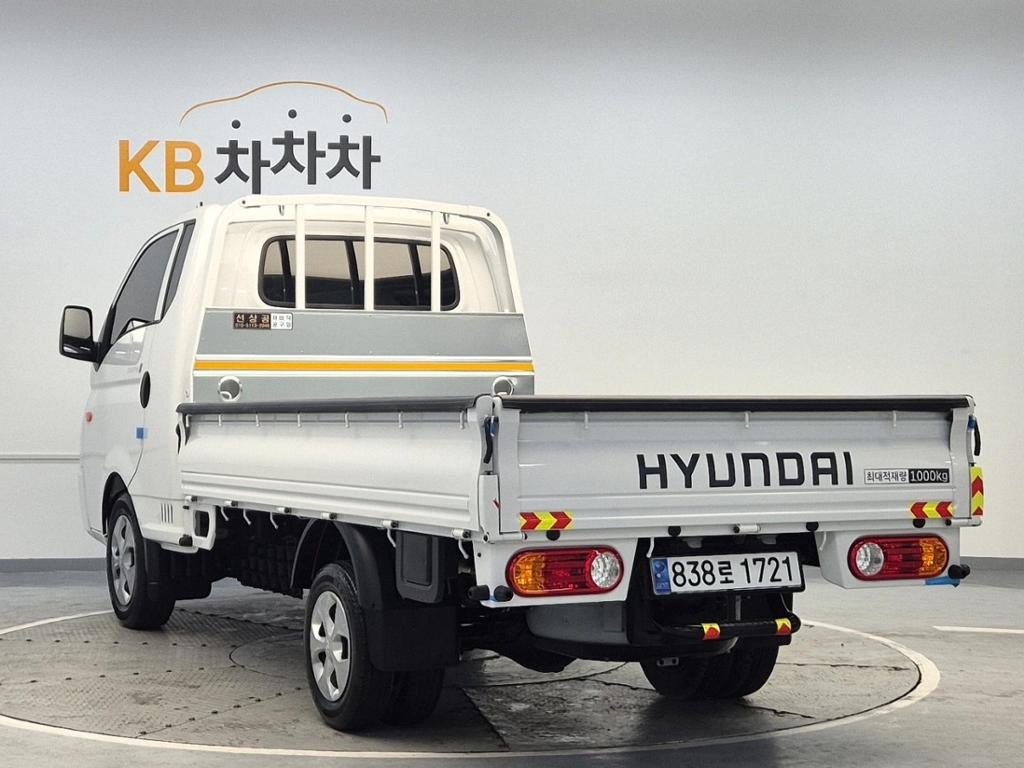 2024 HYUNDAI PORTER II 