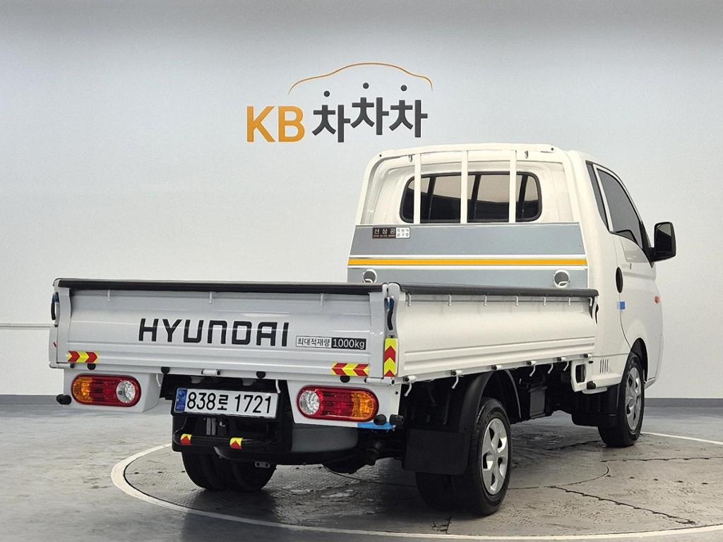 2024 HYUNDAI PORTER II 