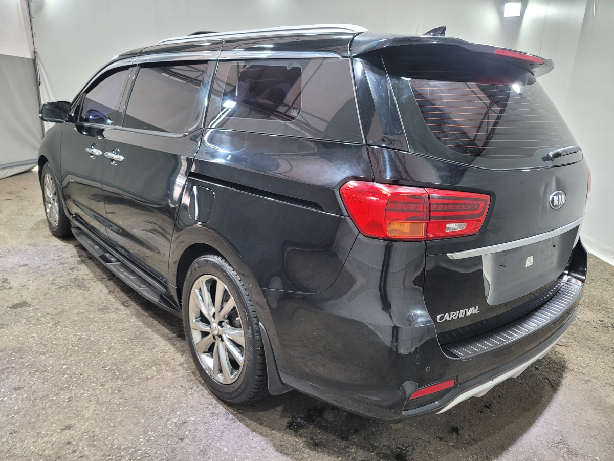 2019 KIA THE NEW CARNIVAL 
