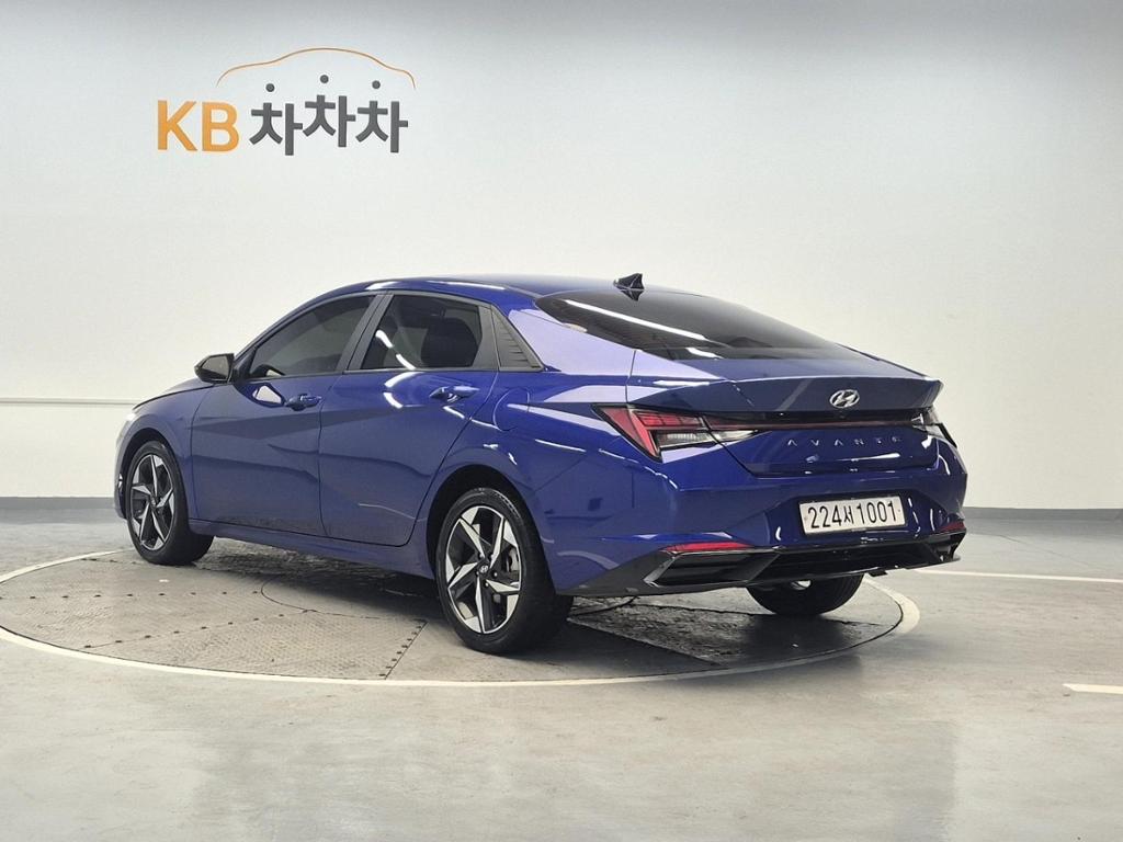 2021 HYUNDAI AVANTE (CN7) 