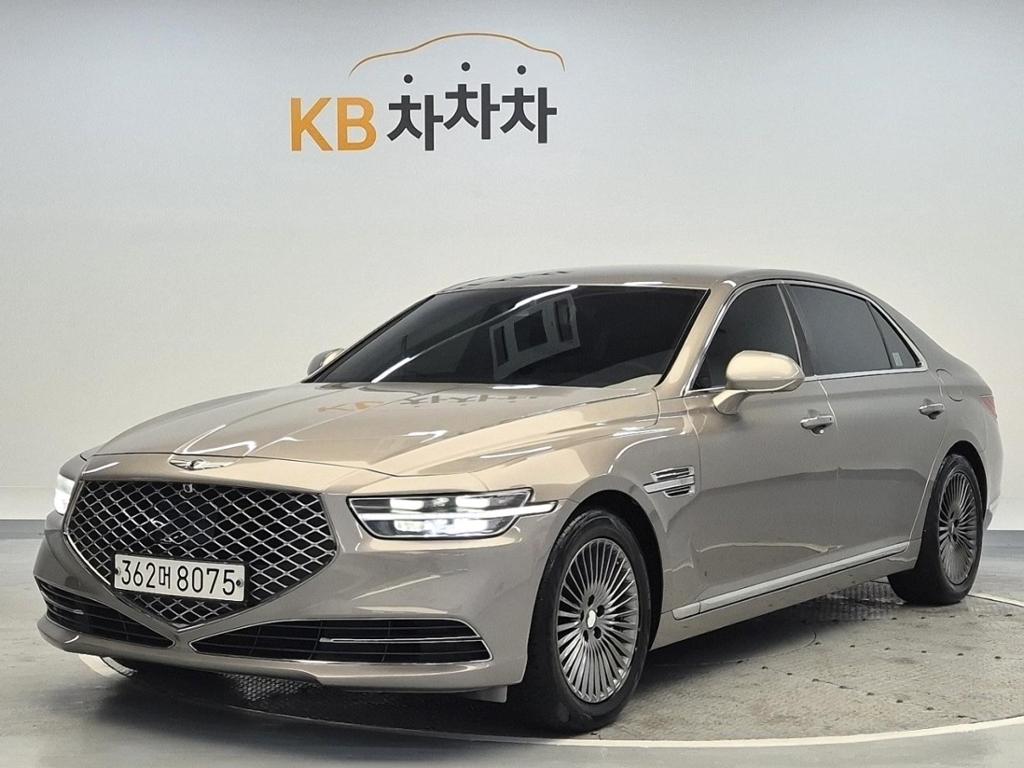 2021 GENESIS G90 