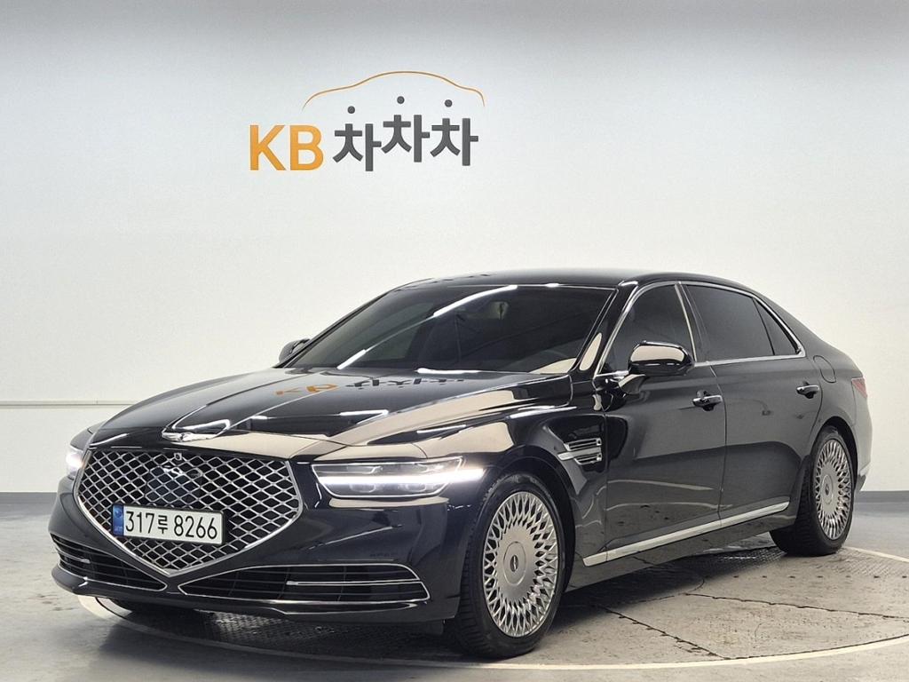 2021 GENESIS G90 