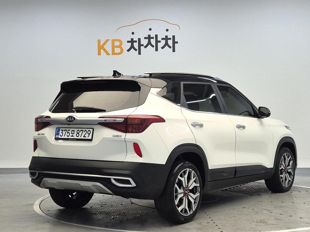 2021 KIA SELTOS 