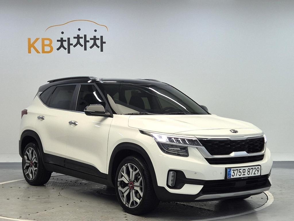 2021 KIA SELTOS 