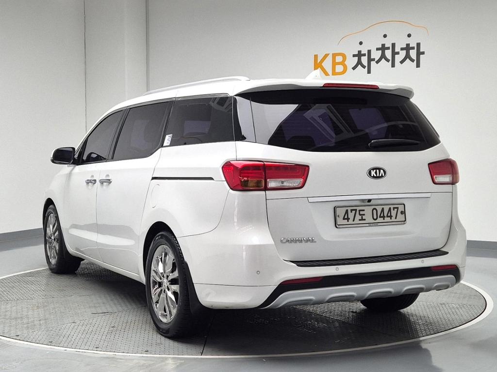 2017 KIA ALL NEW CARNIVAL 