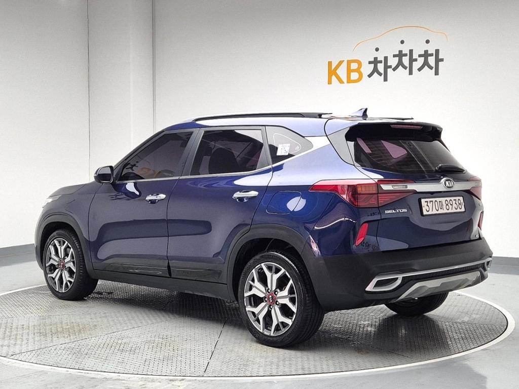2020 KIA SELTOS 