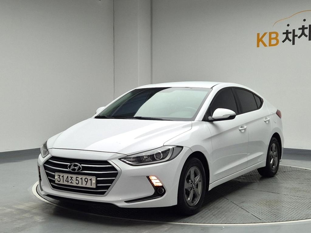 2018 HYUNDAI AVANTE AD 