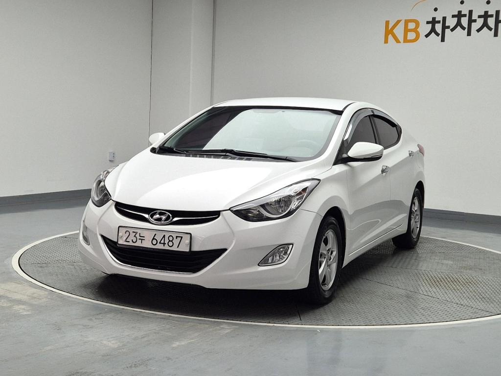 2011 HYUNDAI AVANTE MD 