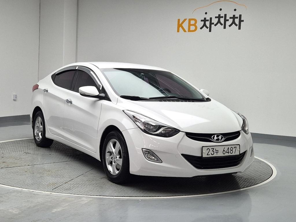2011 HYUNDAI AVANTE MD 