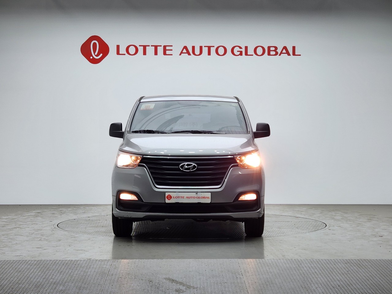 2020 HYUNDAI THE NEW GRAND STAREX 12seat Diesel 4WD Smart