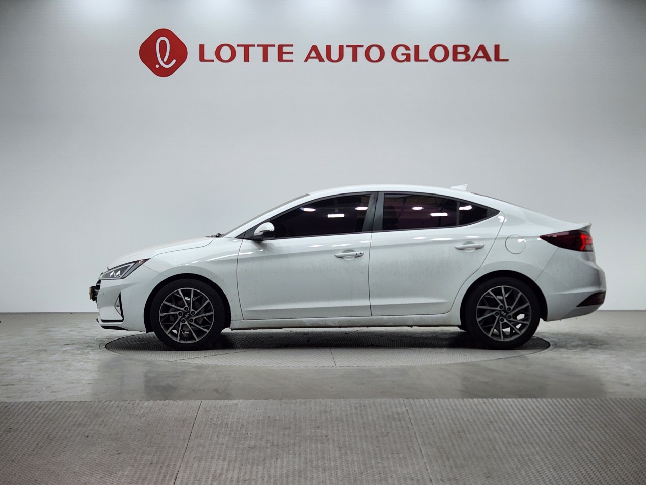 2020 HYUNDAI THE NEW AVANTE AD 1.6 Gasoline Smart