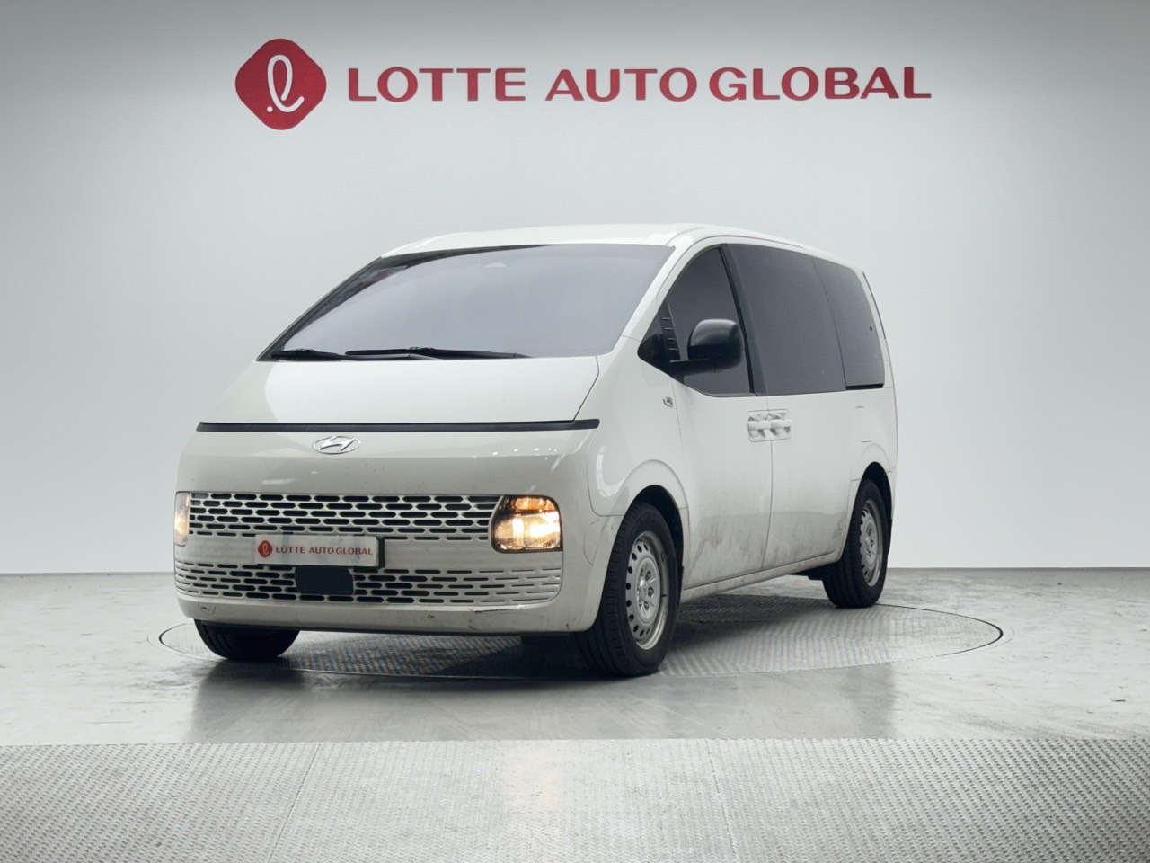 2022 HYUNDAI STARIA 2.2 Diesel Tourer 11seat 2W Smart