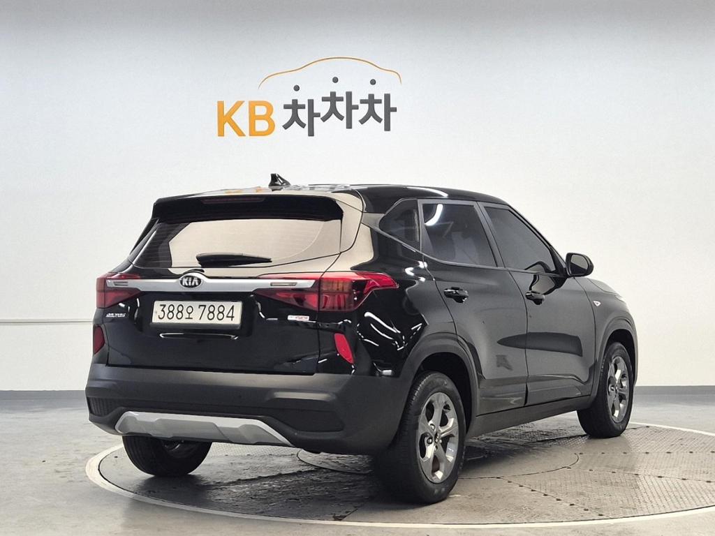 2021 KIA SELTOS 