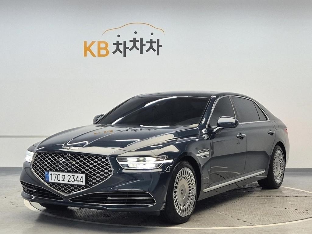 2021 GENESIS G90 