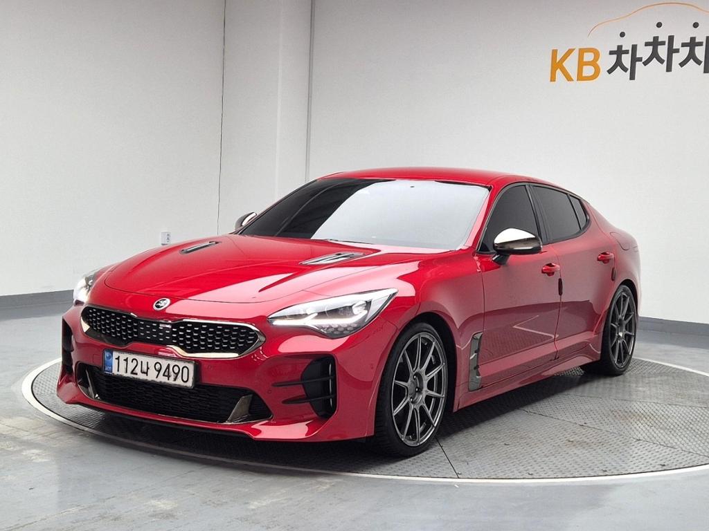 2021 KIA STINGER Meister 