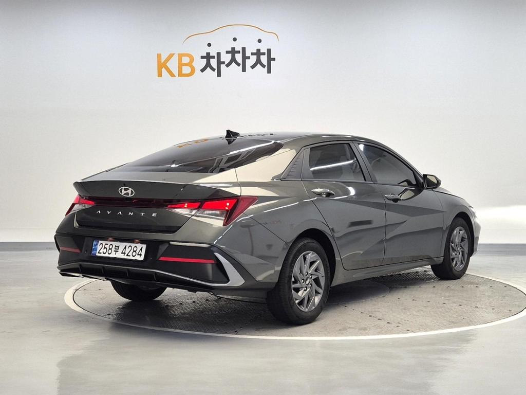 2024 HYUNDAI AVANTE (CN7) 