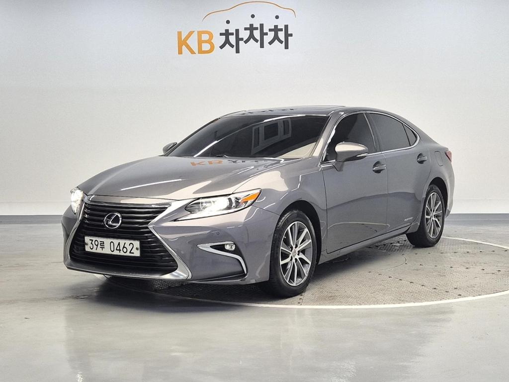 2016 LEXUS ES 