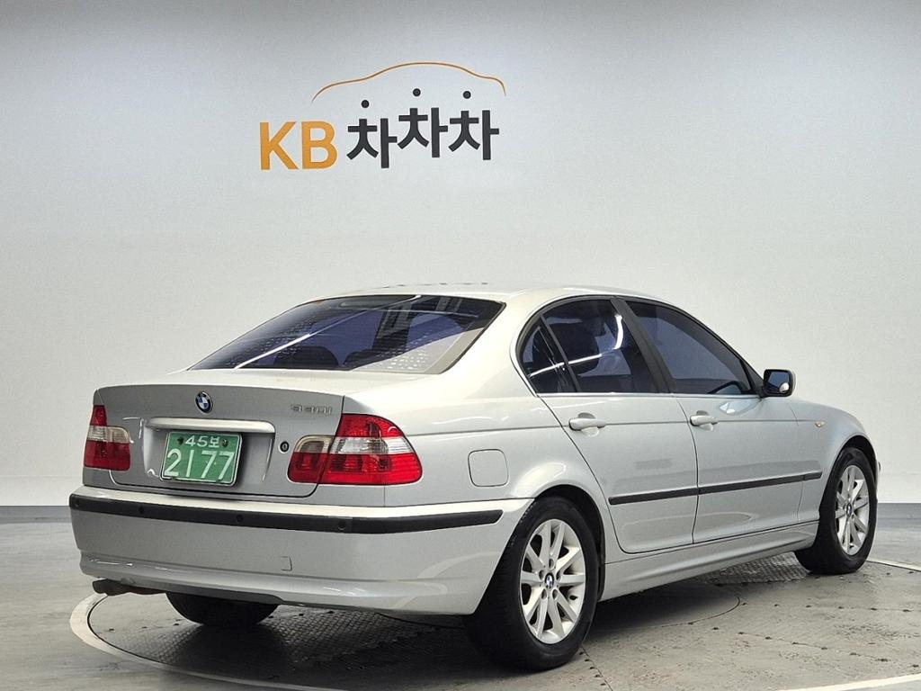 2004 BMW 3 Series (4Gen) 