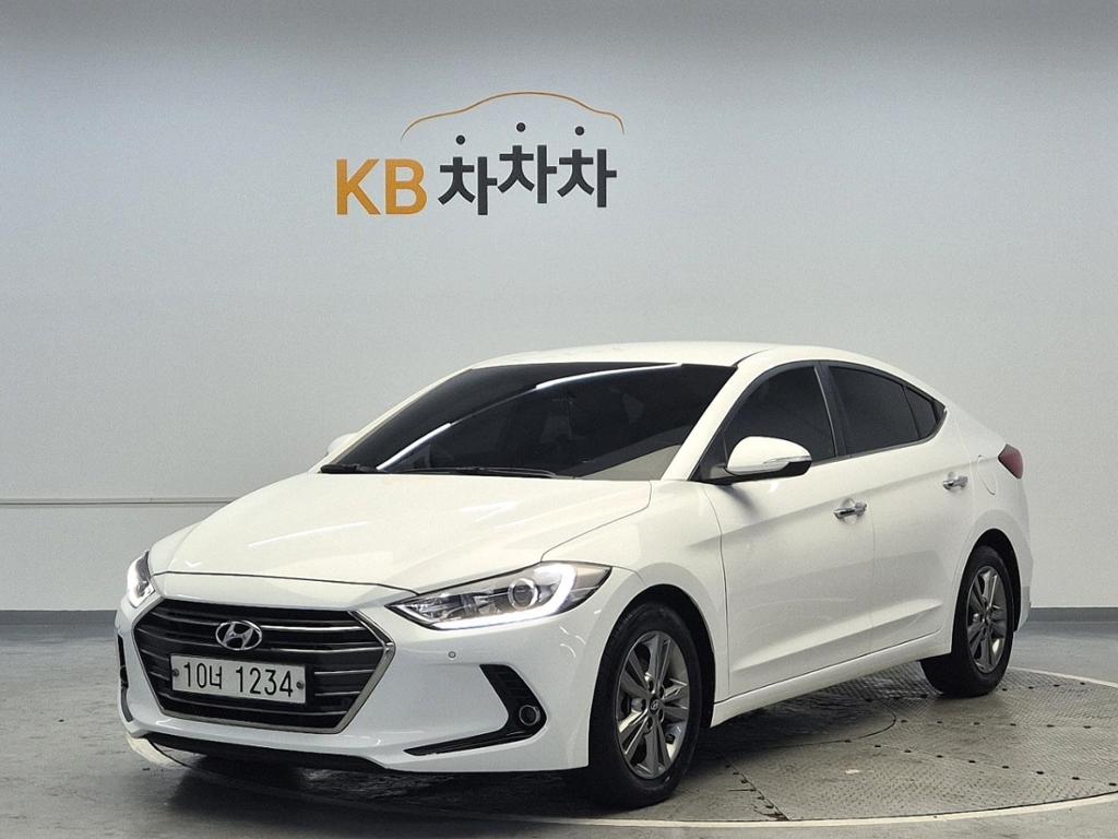 2018 HYUNDAI AVANTE AD 