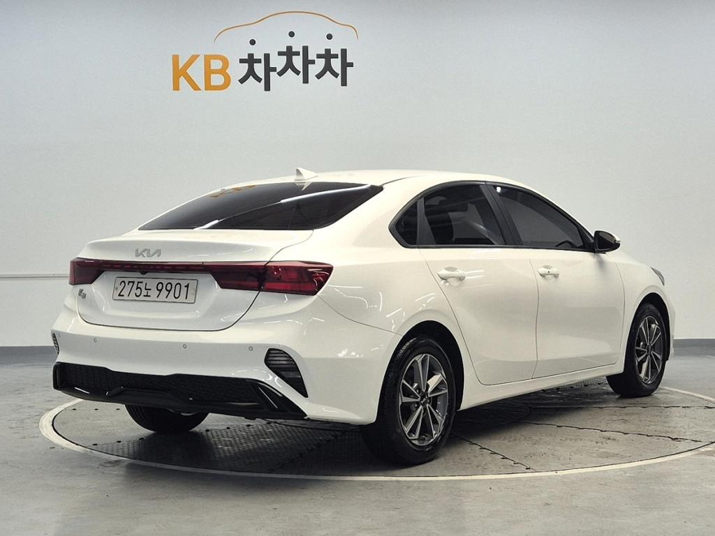 2022 KIA THE NEW K3 