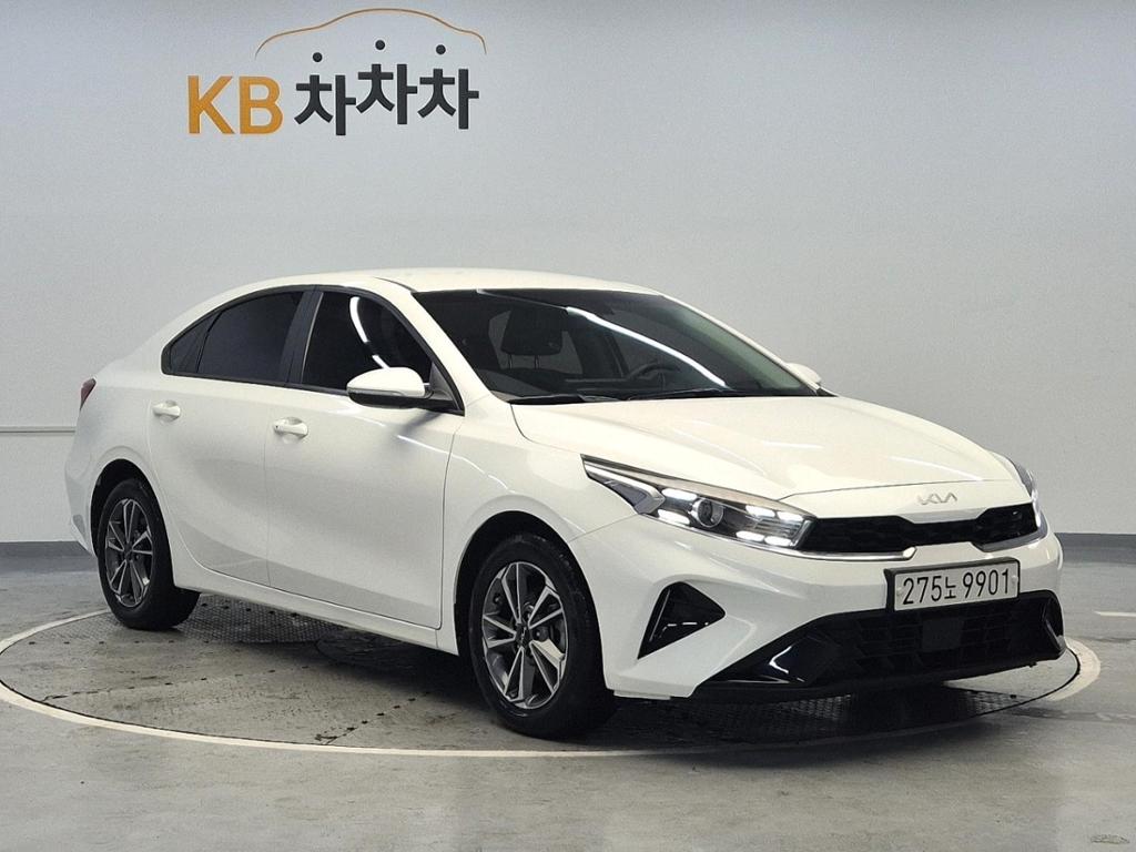 2022 KIA THE NEW K3 