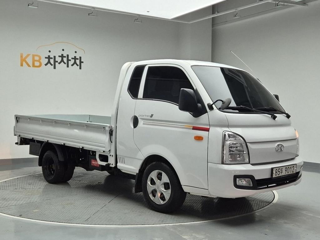 2022 HYUNDAI PORTER II 