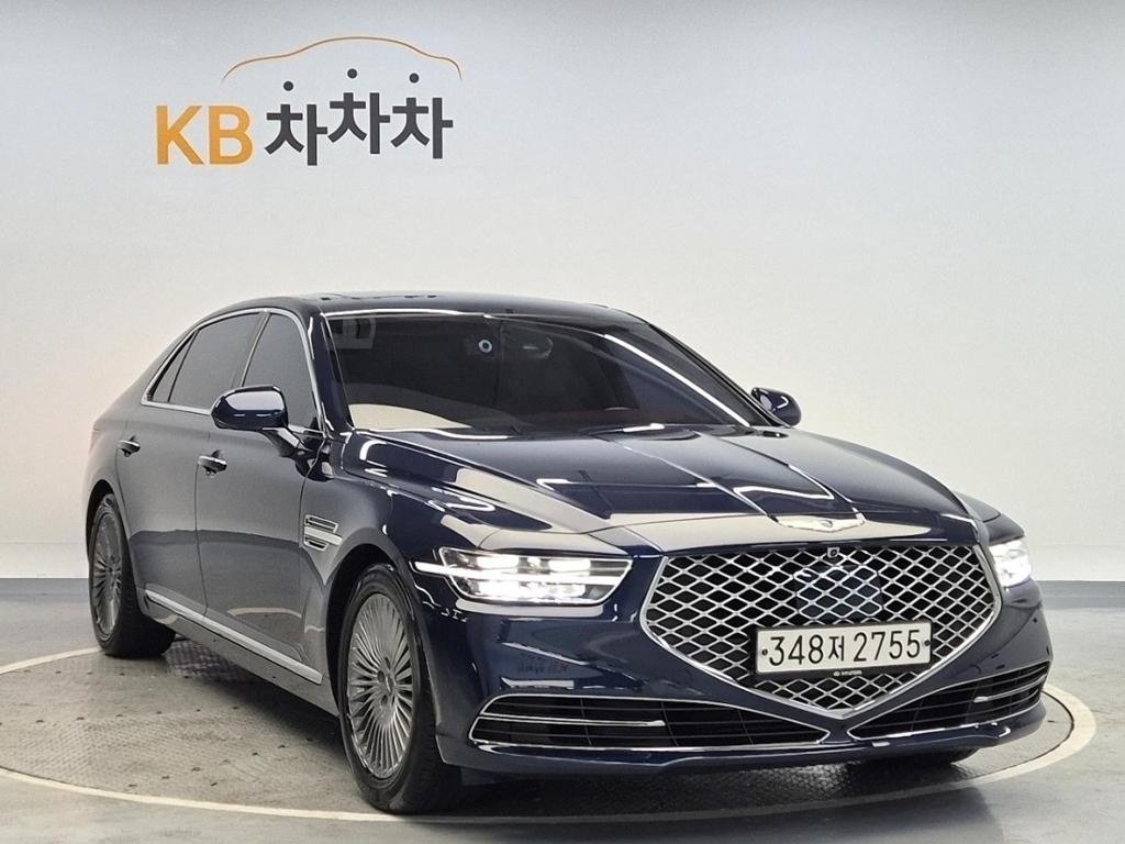 2019 GENESIS G90 