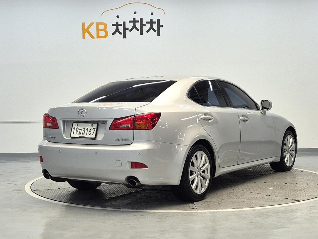 2008 LEXUS IS 