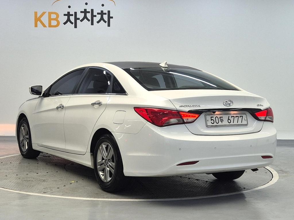 2013 HYUNDAI SONATA THE BRILIANT 