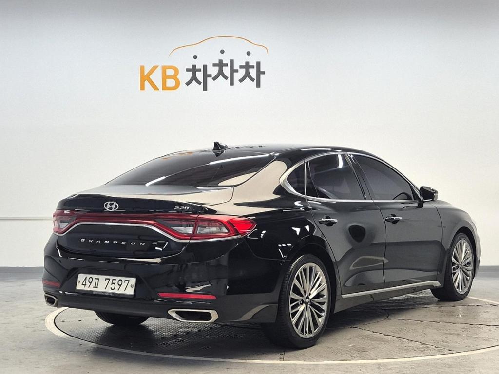 2017 HYUNDAI GRANDEUR IG 