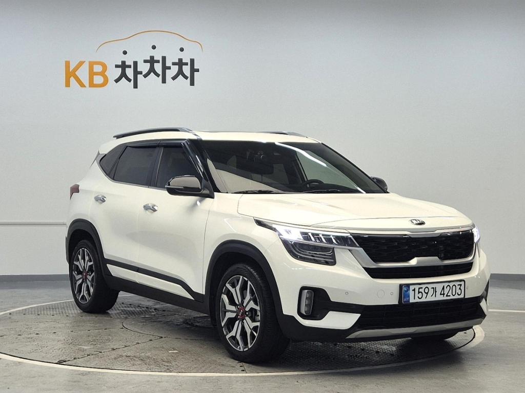 2022 KIA SELTOS 