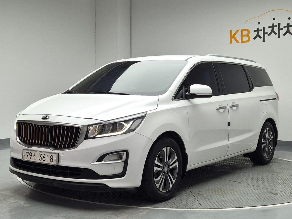 2019 KIA THE NEW CARNIVAL 