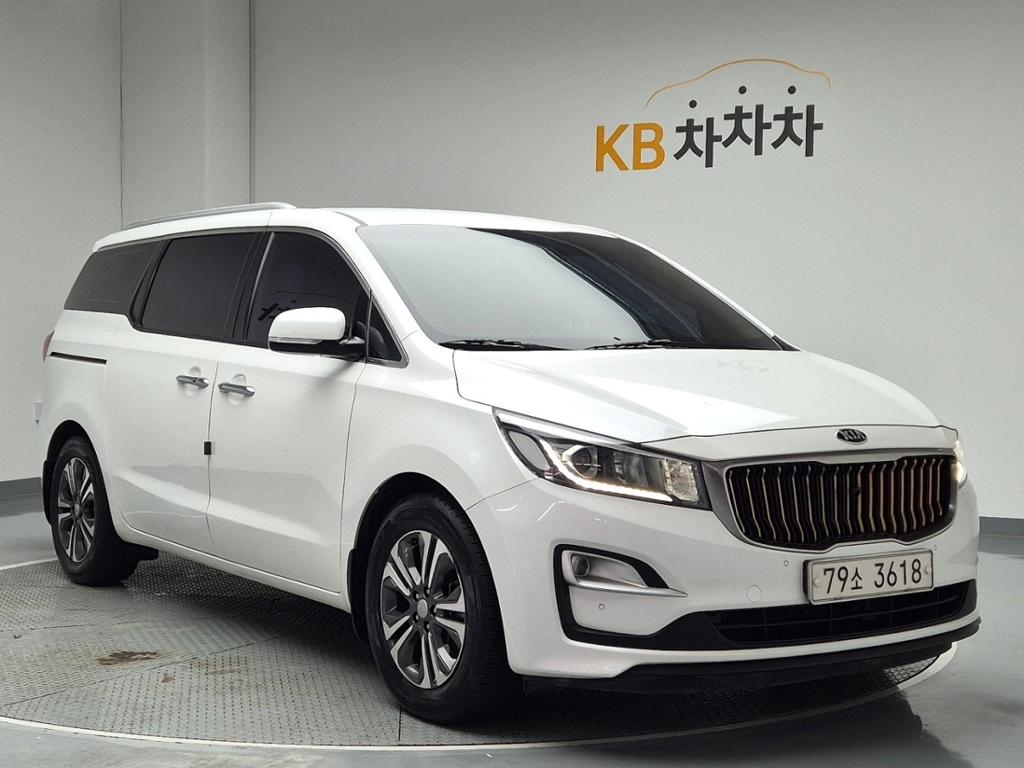 2019 KIA THE NEW CARNIVAL 
