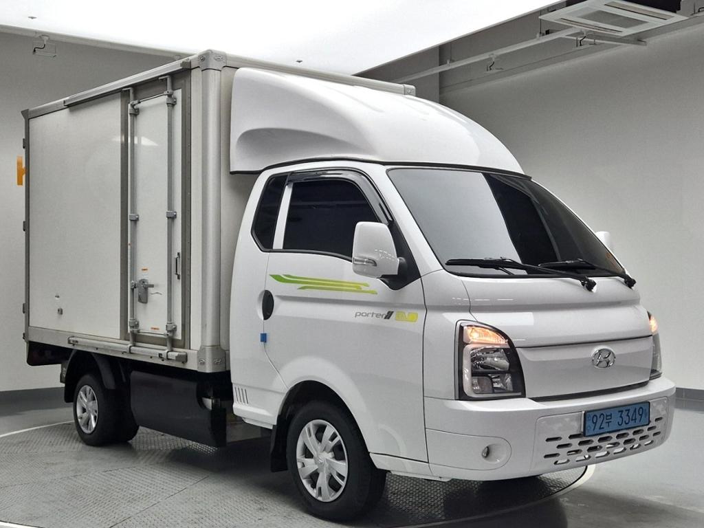 2023 HYUNDAI PORTER II ELECTRIC 