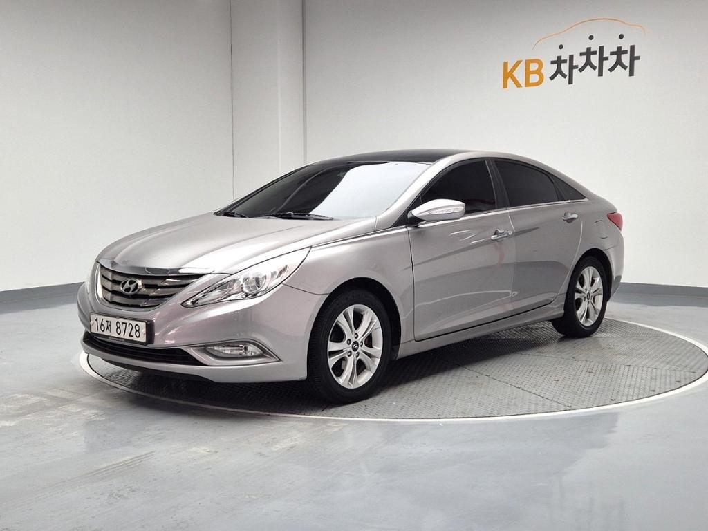 2010 HYUNDAI SONATA (YF) 