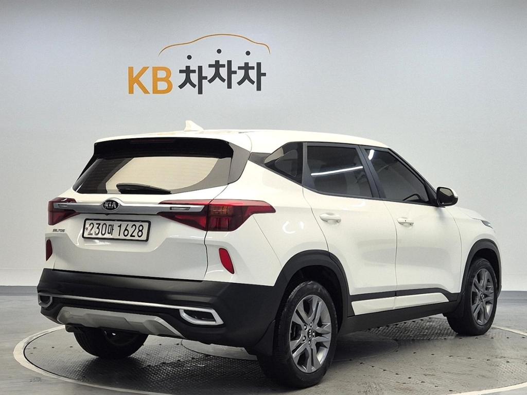 2021 KIA SELTOS 