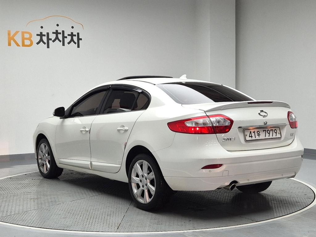 2011 RENAULT KOREA NEW SM3 