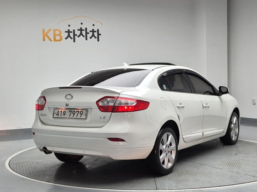 2011 RENAULT KOREA NEW SM3 