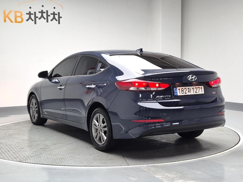 2016 HYUNDAI AVANTE AD 