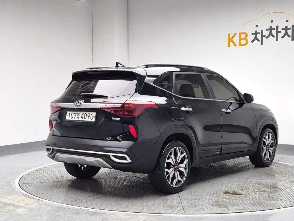 2020 KIA SELTOS 