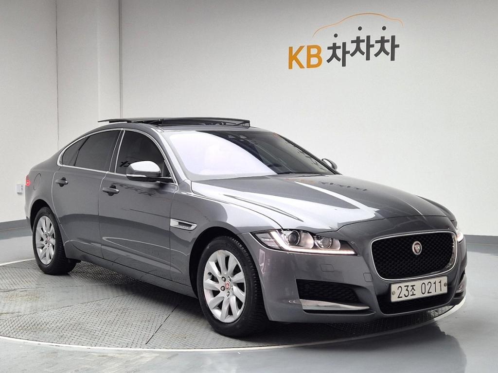 2016 JAGUAR XF (2G) 